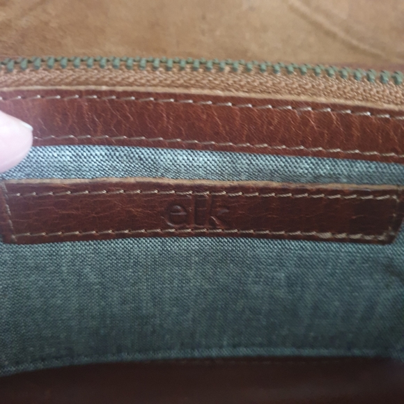 Elk tan leather large wallet - Picture 7 of 11